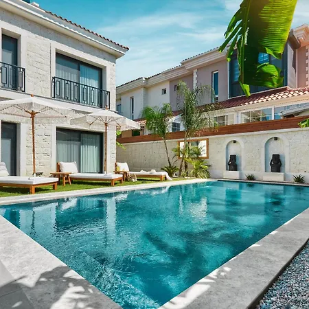 Meruno Alacati Hotel